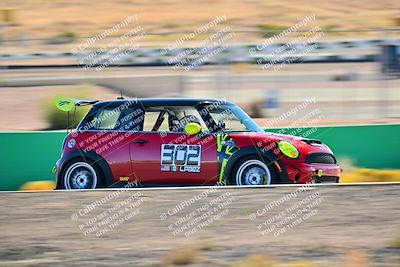 media/Oct-18-2025-Extreme Speed (Sat) [[d6d7e1fef1]]/Group 3 Purple/Session 3 (Turn 1)/